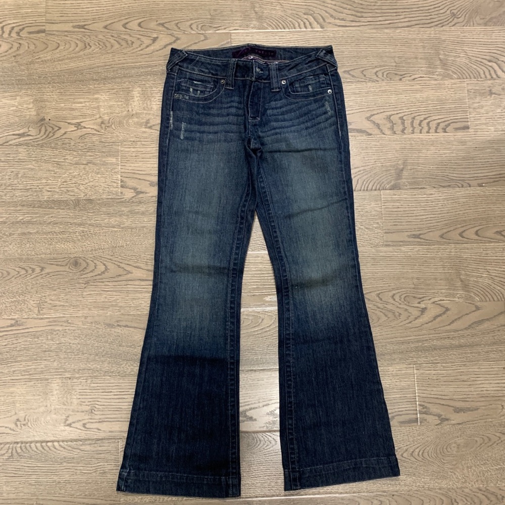 Refuge Deep Blue Distresssed Denim Flare Jeans EUC